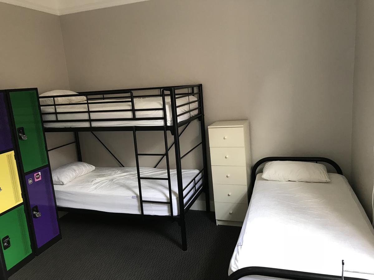 Manly Bunkhouse Hostel Sydney Room photo